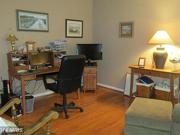 4th image of 15345 Maywood Dr