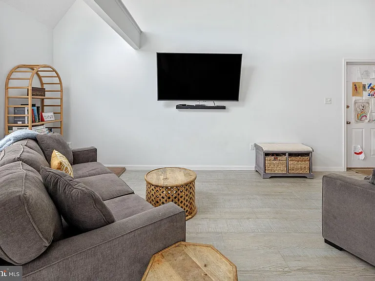 9 Pearl St #1G — Photo 12
