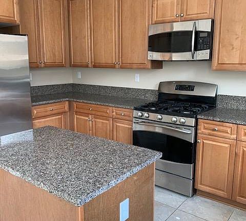 5th image of 10752 Grayslake Dr