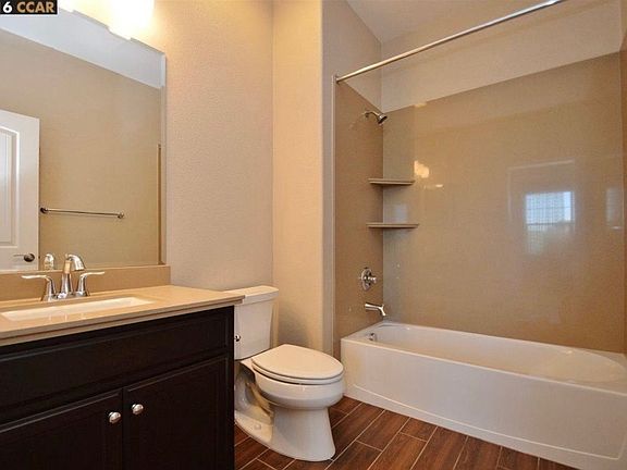 4th image of 543 N Miraloma Ct