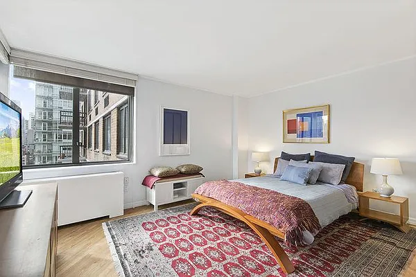 Sold by William Raveis Real Estate | media 27