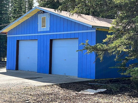 32x32 garage, concrete floor