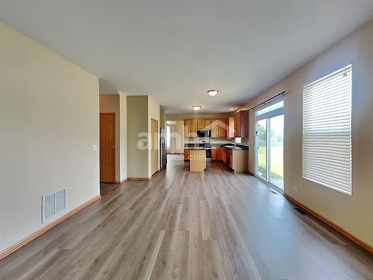2771 Cranston Cir — Photo 10
