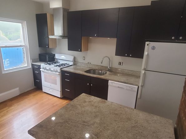 4 Sexton Ct #4