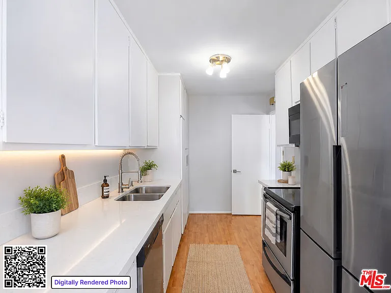 622 S Barrington Ave #304 — Photo 6