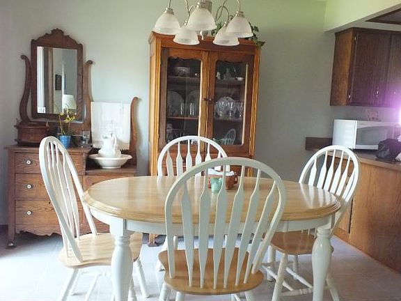 3rd image of 4051 Glacier Ln N