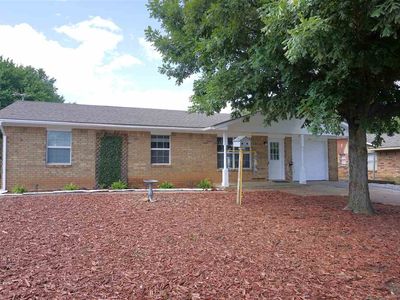 207 E Tower Ave, Perry, OK, 73077