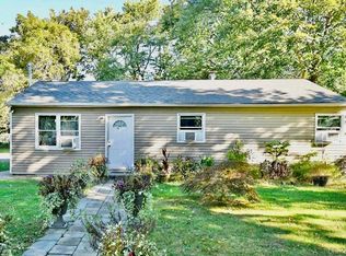 71 Macarthur Ave, Brentwood, NY 11717