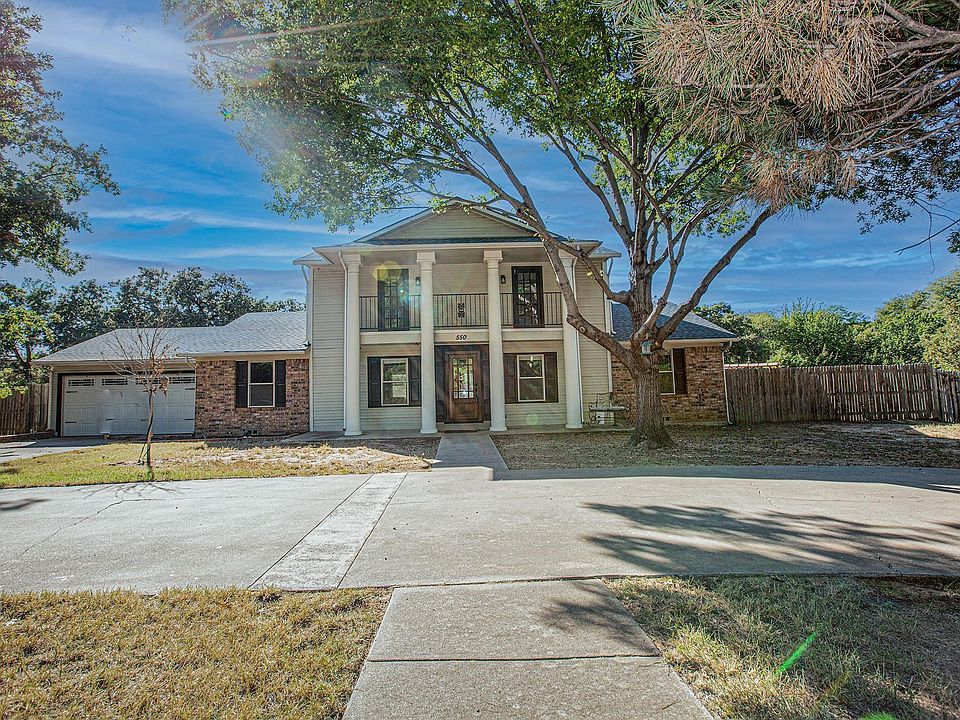 1st image of 550 Briarwood Dr