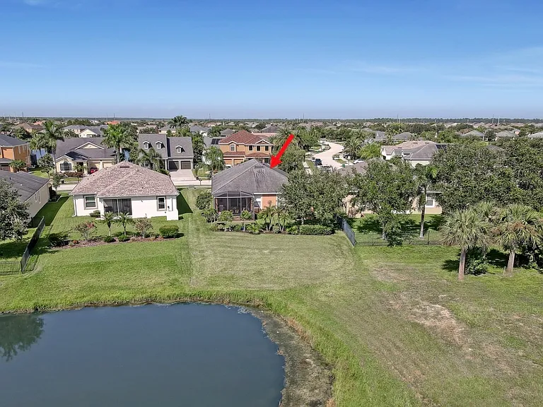 5914 Trieda Dr — Photo 27