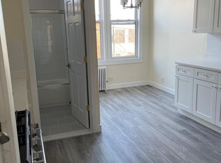 1870 Greene Ave #2L, Ridgewood, NY 11385