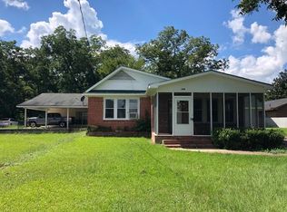 277 Lawrence St, Macon, MS 39341