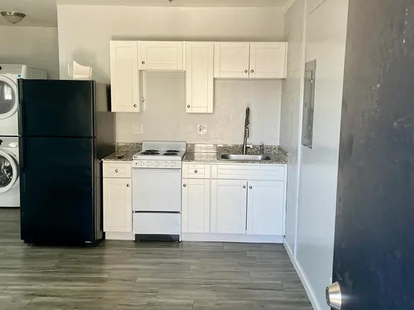 2402 N 24th St #1, Phoenix, AZ 85008