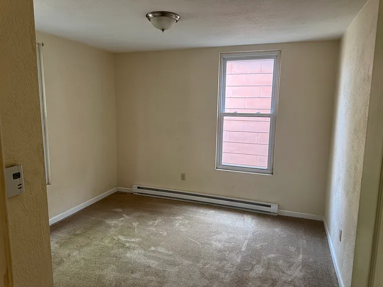 511 Race St #2 — Photo 4