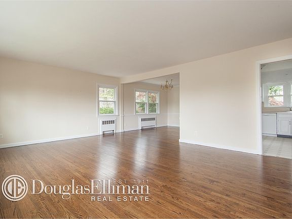 3rd image of 5 Sunset Ave
