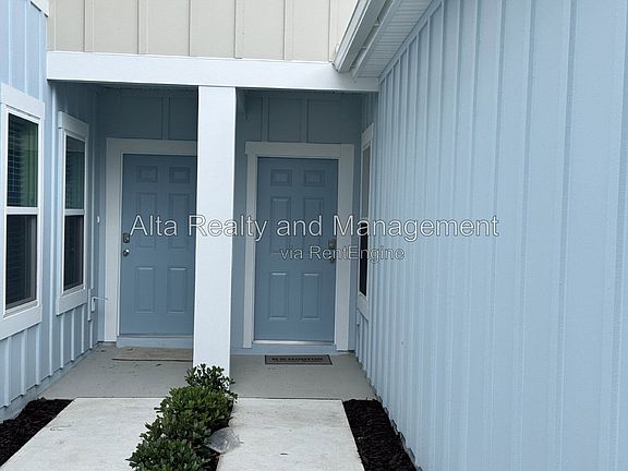 3rd image of 39 Tidal Beach Ave
