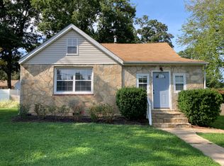 872 Chestnut Tree Dr, Annapolis, MD 21409