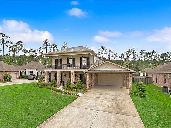 2nd image of 605 Chateau Andelot