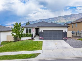 343 Red Rock Dr, Santaquin, UT 84655