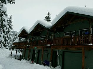 33415 Vinewood Ln, Seward, AK 99664