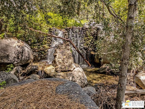 2nd image of 25100 Indian Rock Rd