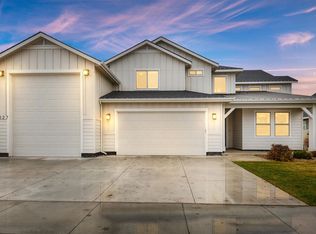5327 S Montague Way, Meridian, ID 83642