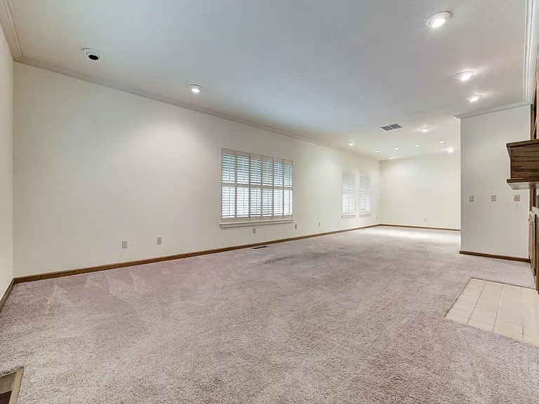 11300 N Pennsylvania Ave #126 — Photo 19