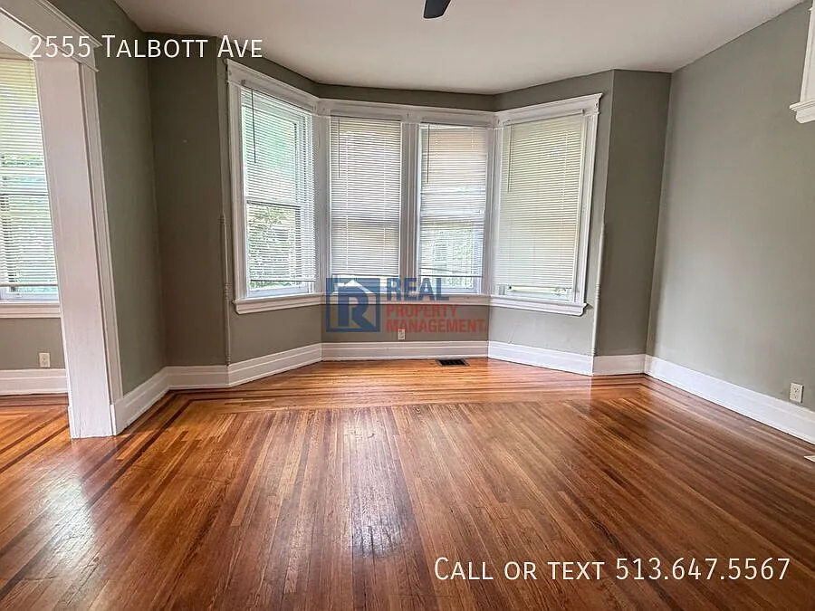 Spacious 2 BR Home — Photo 4