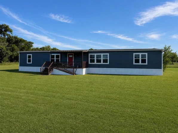 3644 Fm 1161 Rd, East Bernard, TX 77435