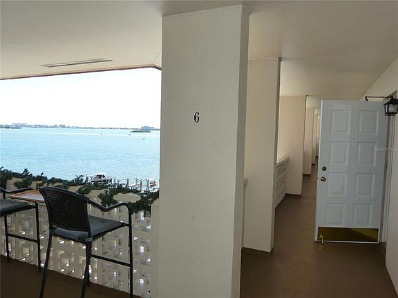 2nd image of 620 Edgewater Dr Unit 604