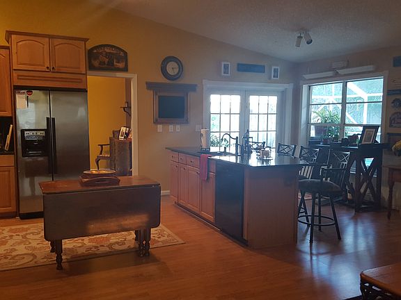 Kitchen / Family Room