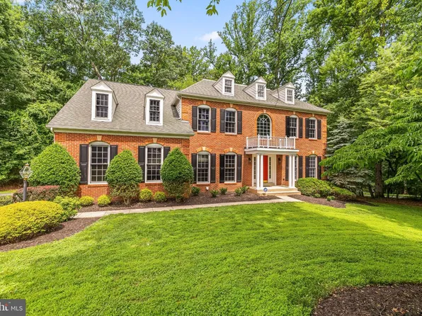 4 Falling Water Ct, Reisterstown, MD 21136