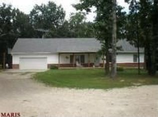 3945 Peters Ford Rd, Leslie, MO 63056