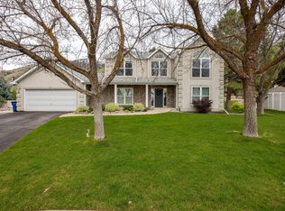 105 Buckingham Dr, Providence, UT 84332