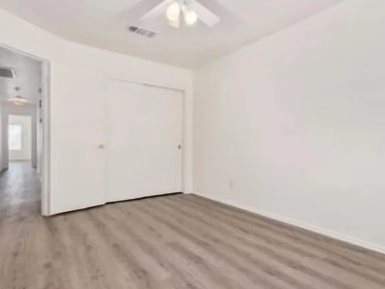 6373 W Irma Ln — Photo 19