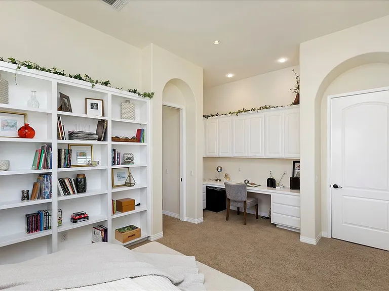 37605 Via De Los Arboles — Photo 24