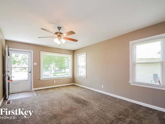 3rd image of 108 Elmdale Ct