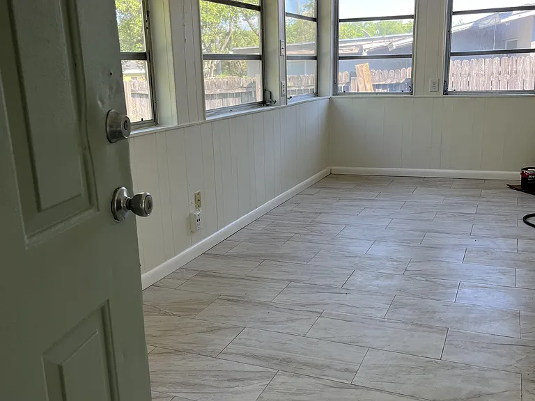 1213 Roger Babson Rd #1 — Photo 14