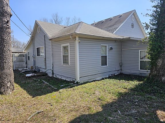 4th image of 1024 Tolle Rd