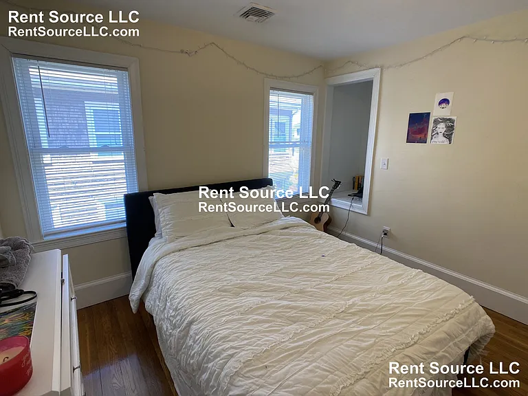 80 Ten Hills Rd — Photo 11