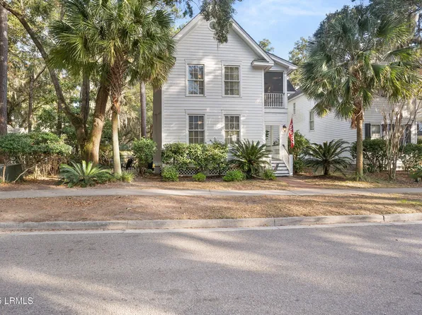 123 Bartram Dr, Beaufort, SC 29902