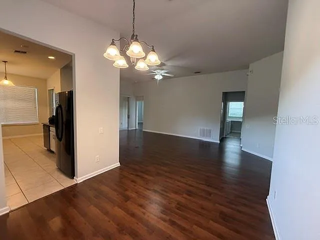 7622 Colbury Ave — Photo 7