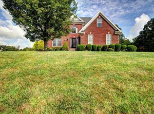 5321 Foxwood Dr, Crestwood, KY 40014