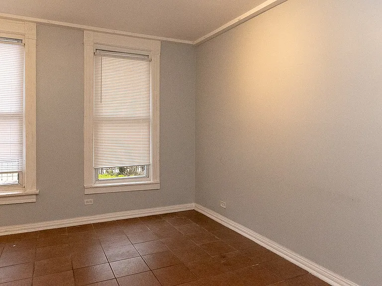 3511 W Dickens Ave #2 — Photo 10