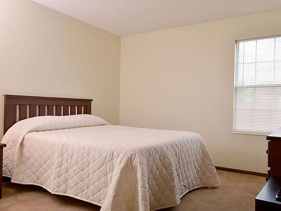 5th image of 5420 W Haymeadow Ln APT 1B