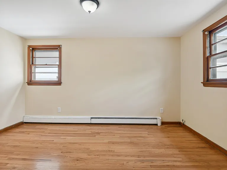 350 Cator Ave #2 — Photo 7
