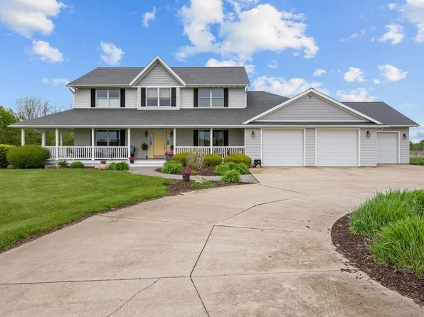 1200 James B Young Rd, Galva, IL 61434