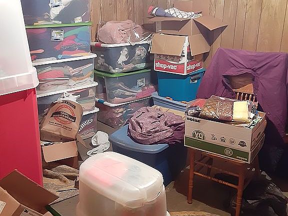 Small bedroom in basement 