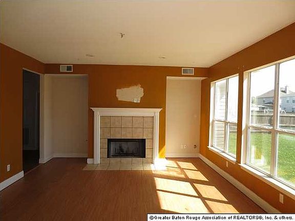 3rd image of 17348 Cherry Creek Dr