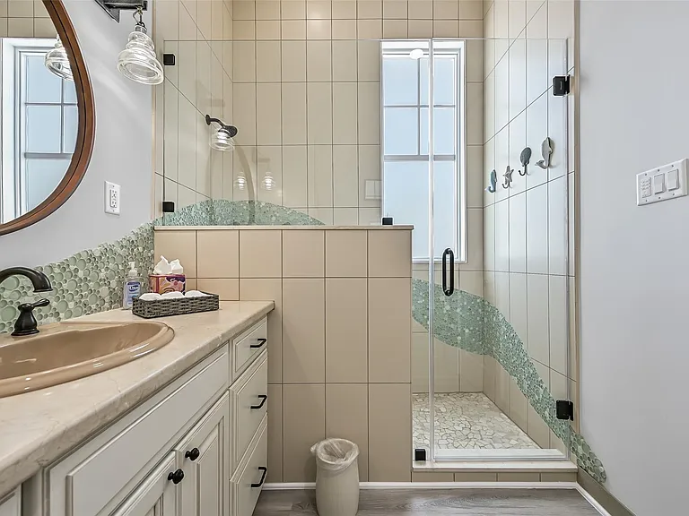 817 Positano Rd — Photo 35